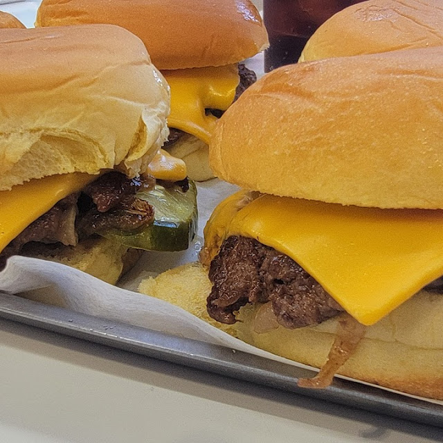 Classic Slider w Cheese