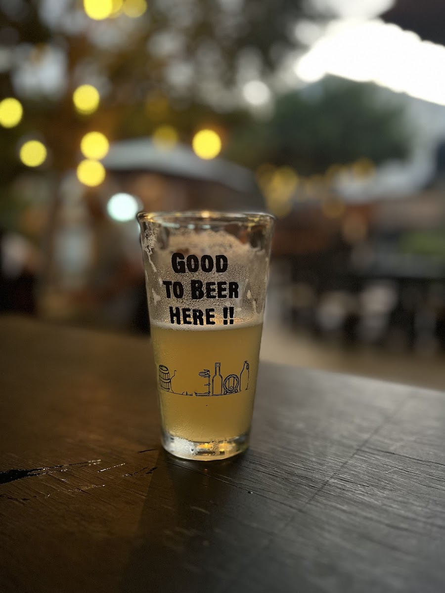 Cerveceria Buclas - Photo 2