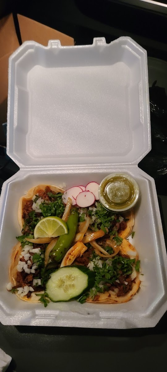 Rikos Tacos - Photo 3