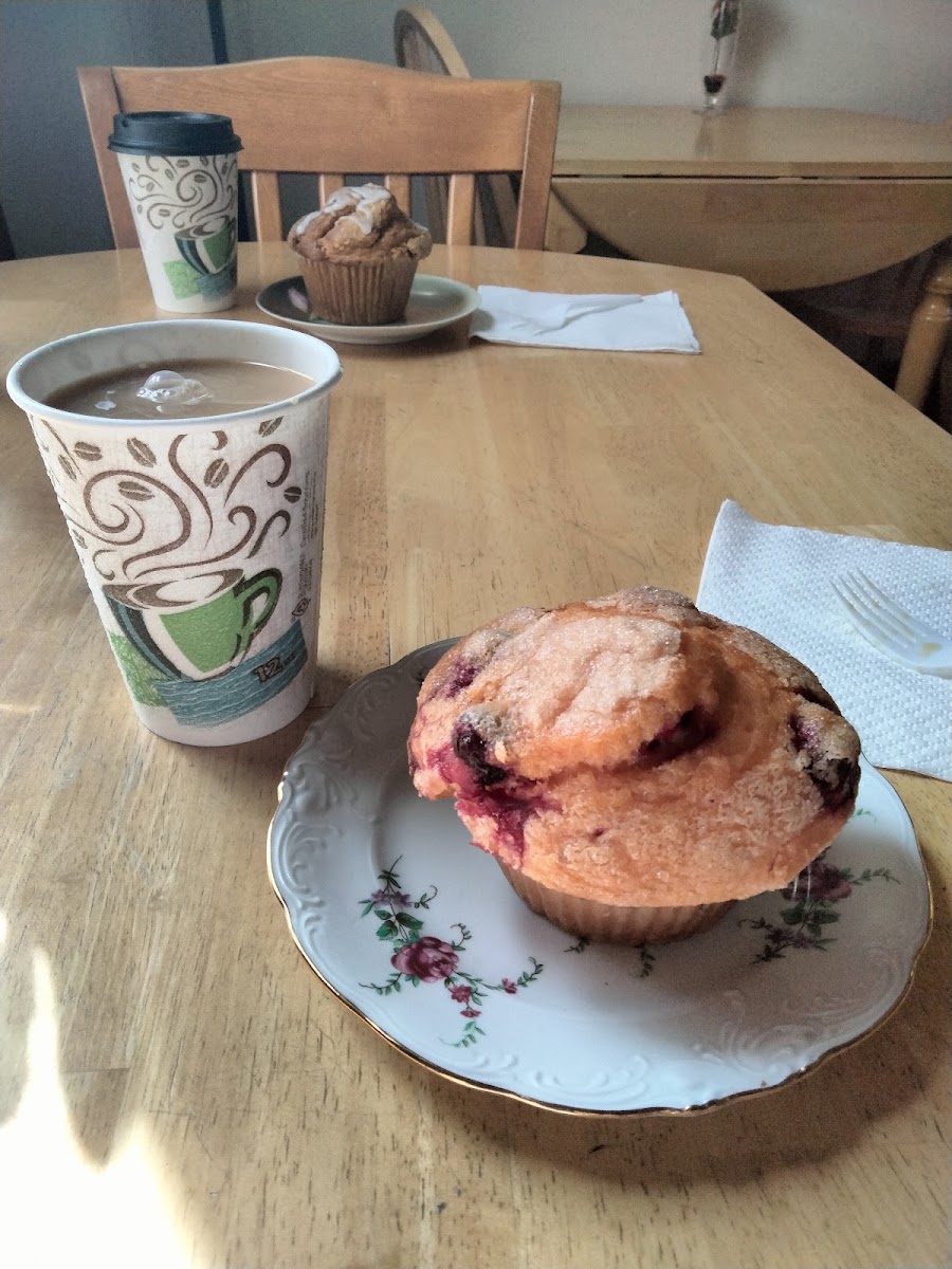 Maggies Magic Muffins - Photo 6
