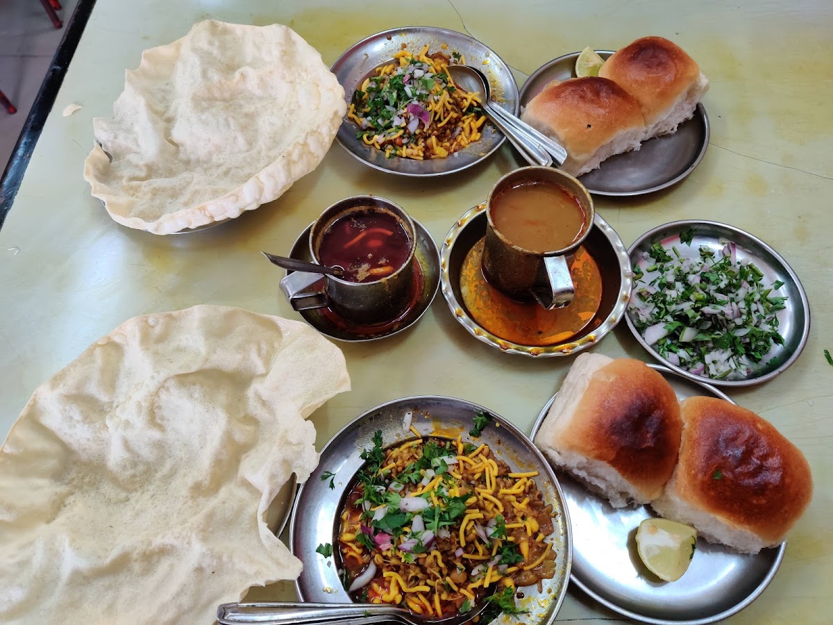 OM TEA HOUSE - Photo 4
