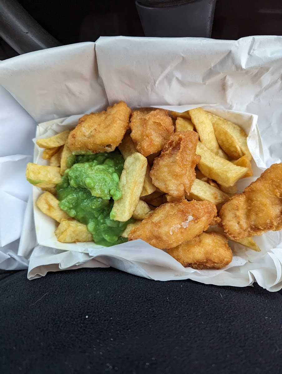 Wessington's Fish and Chips - Photo 6