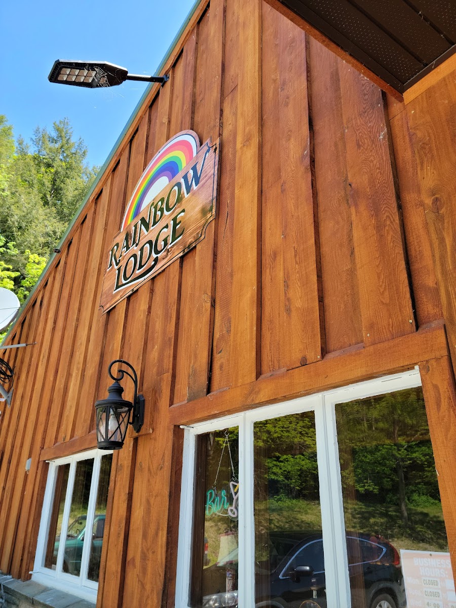 The Rainbow Lodge - Photo 7