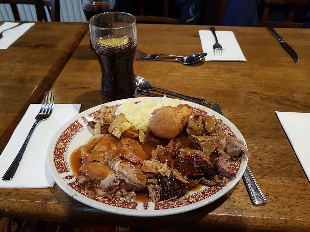 Brent House Carvery - Photo 6