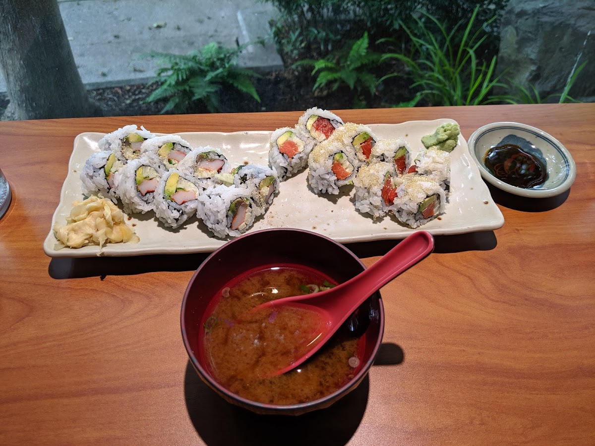 Kaide Sushi Bar - Photo 8