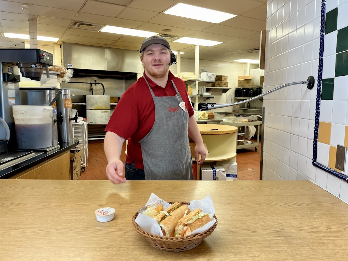 Dion's Pizza 8010 Academy Rd NE - Photo 2