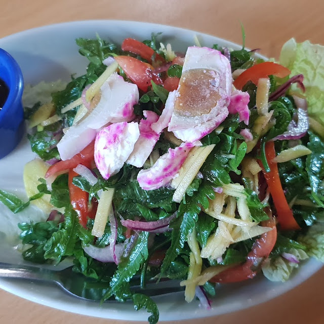 Pako Salad