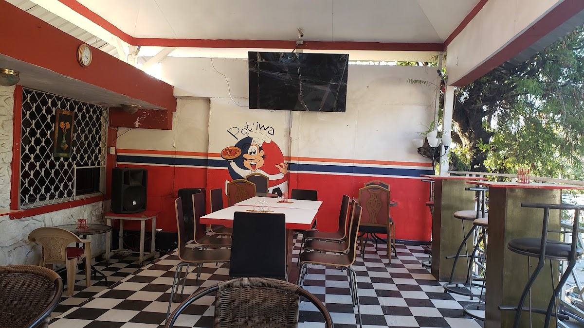 Pot’iwa Pizza Pétion-Ville - Photo 5