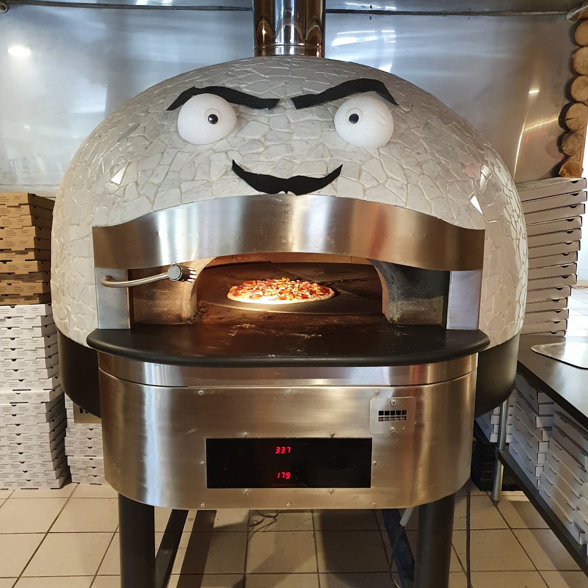 The Angry Oven - Photo 5