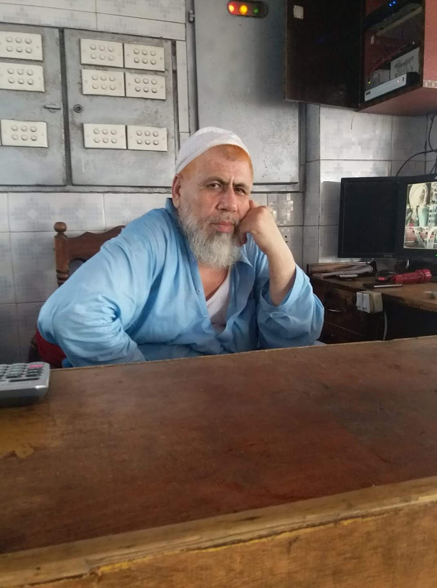 Super Shinwari Spin Ghar Restaurant - Photo 1