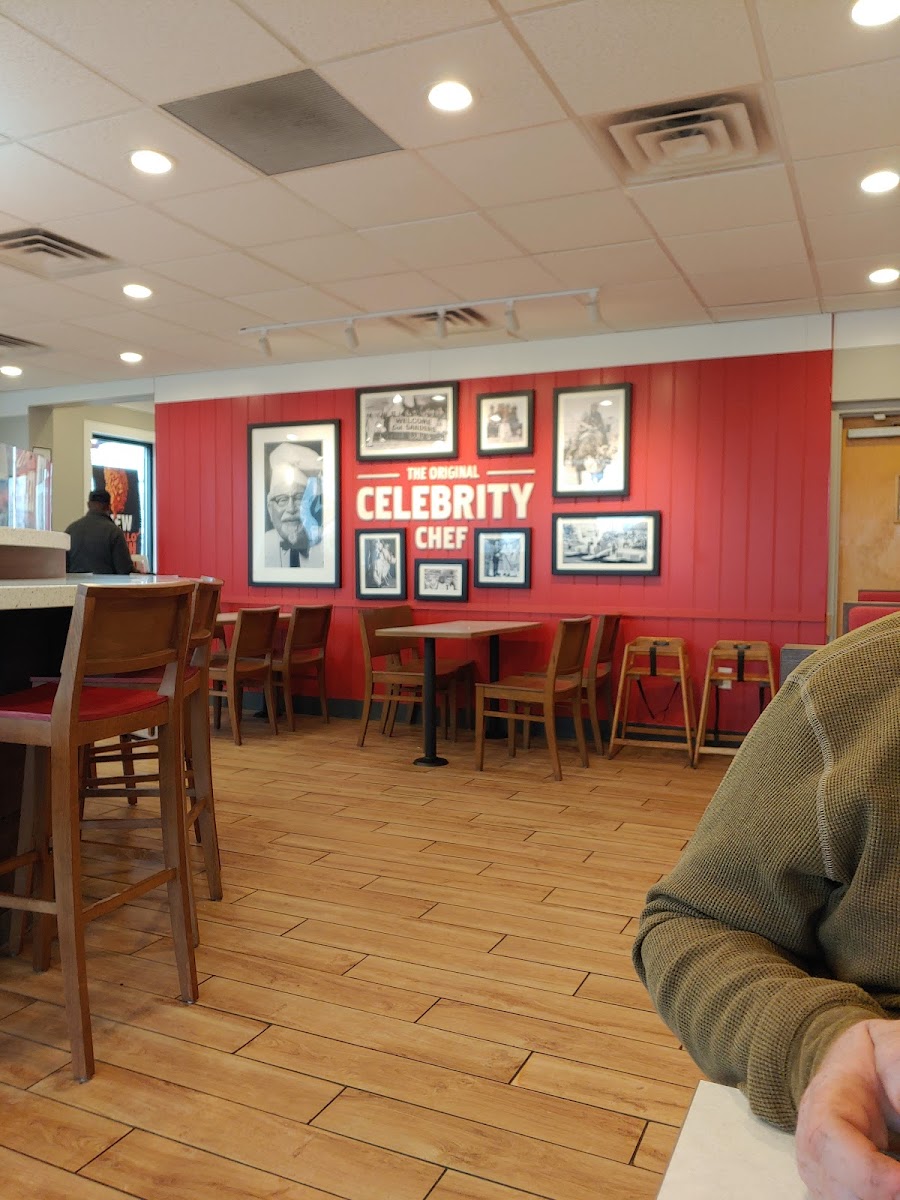 Long John Silver's KFC Mechanicsburg - Photo 8