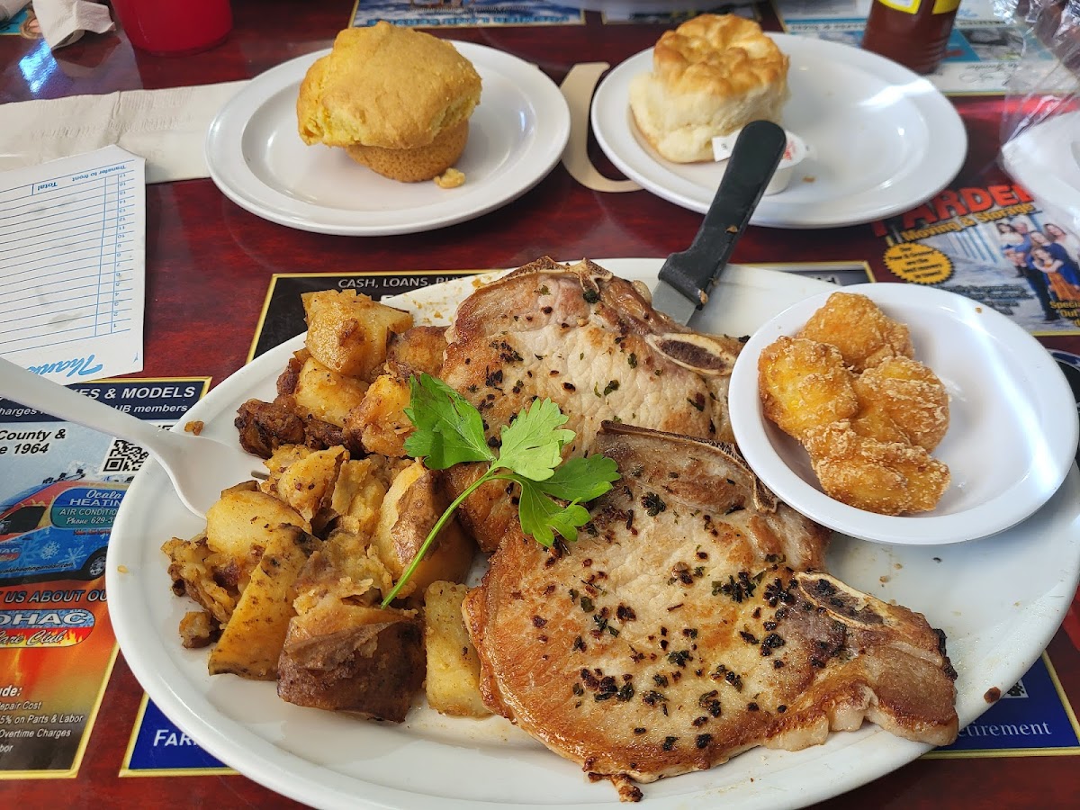 Wolfy's of Ocala - Photo 5