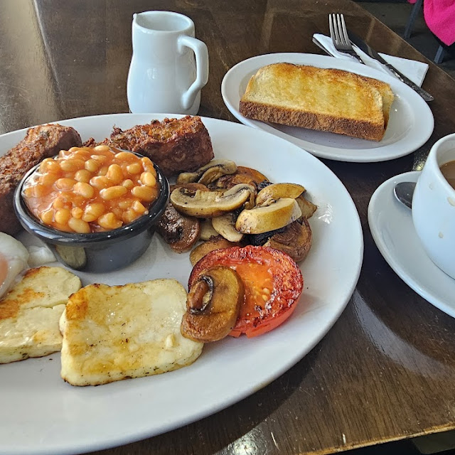 English Breakfast