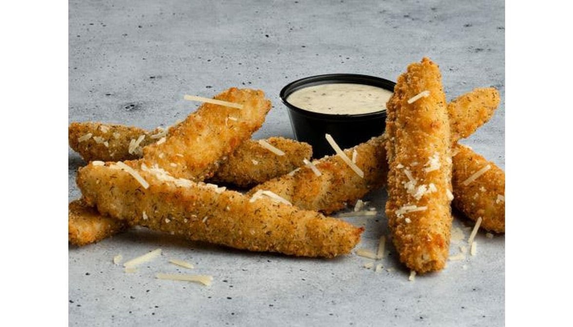 Quaker Steak & Lube Austintown - Photo 6