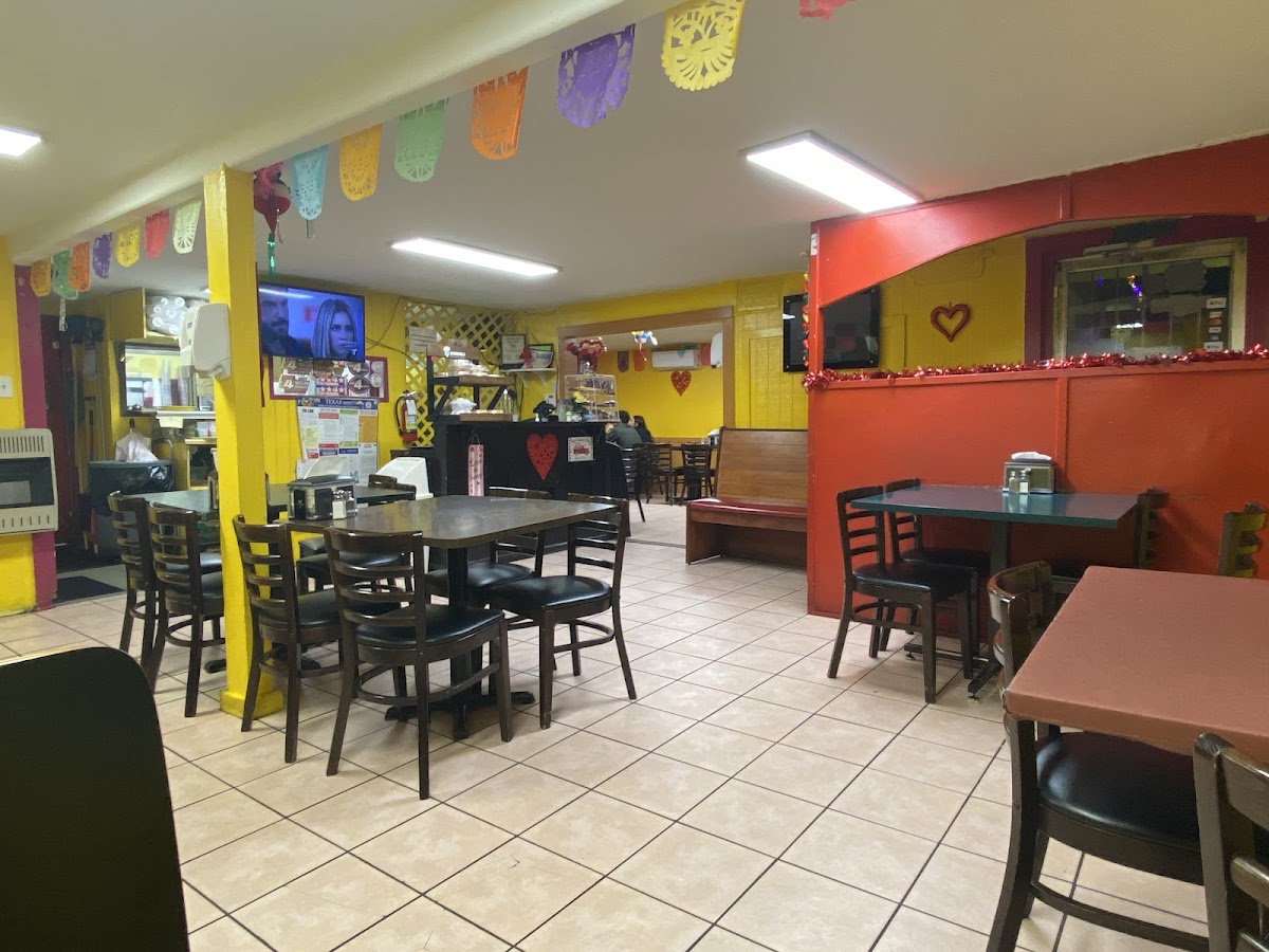 Taqueria Jalisco Harlingen - Photo 6