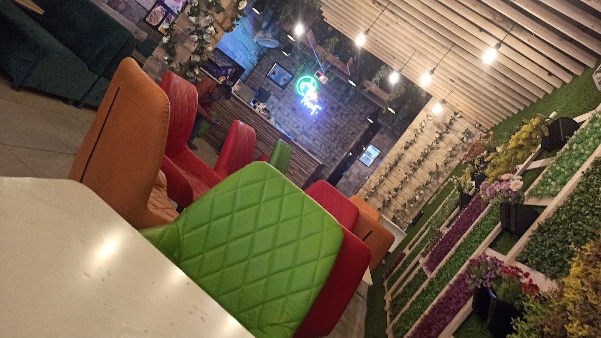 The Café Planet - Photo 6