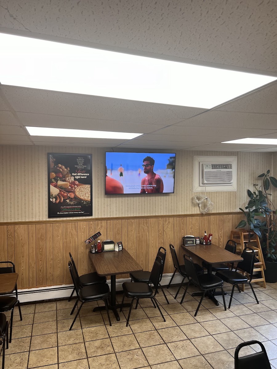 Frank's Pizzeria Kresgeville - Photo 6