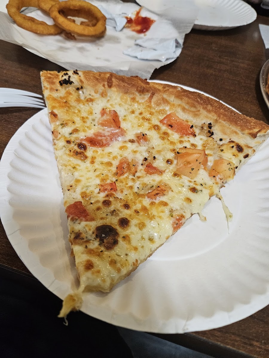Brothers Pizza Ashburnham - Photo 1