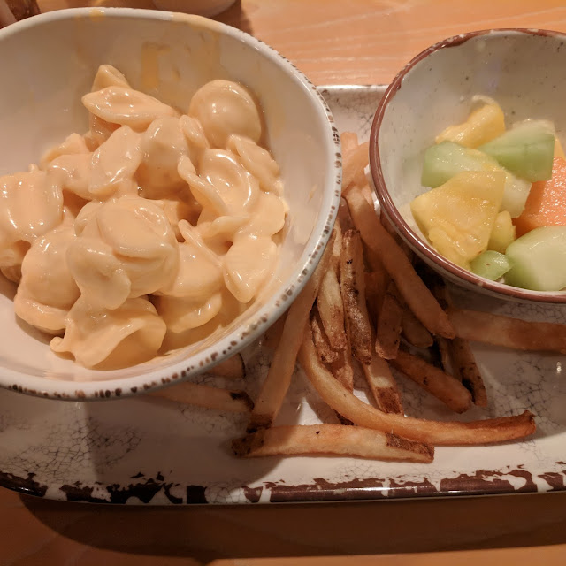 Mac and Cheese Fries