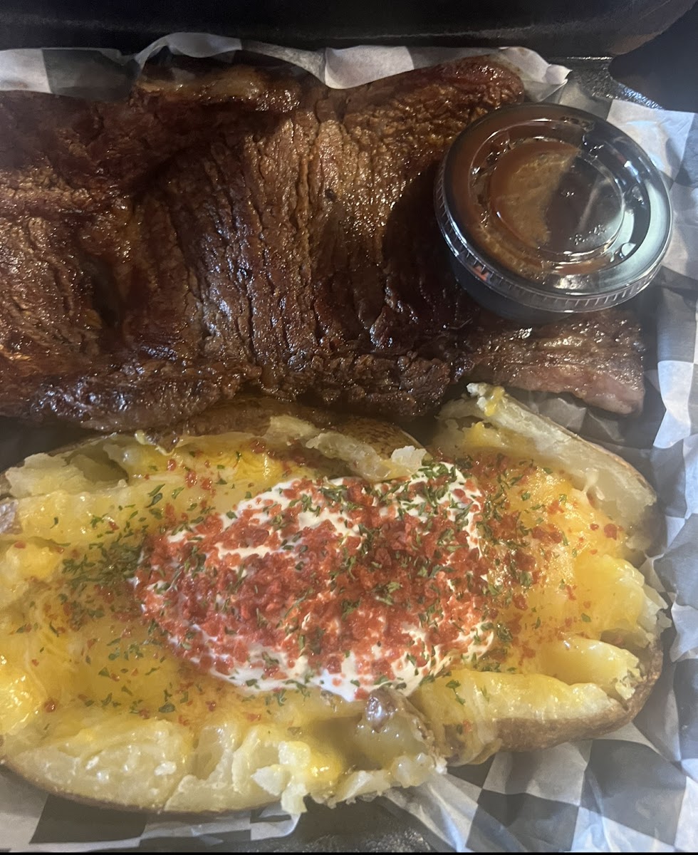 Big Fellaz Diner - Photo 5
