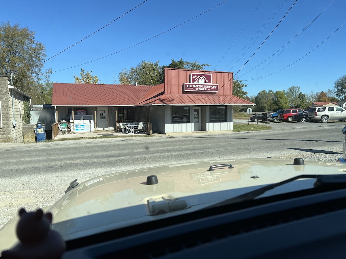 Burgin Depot - Photo 2