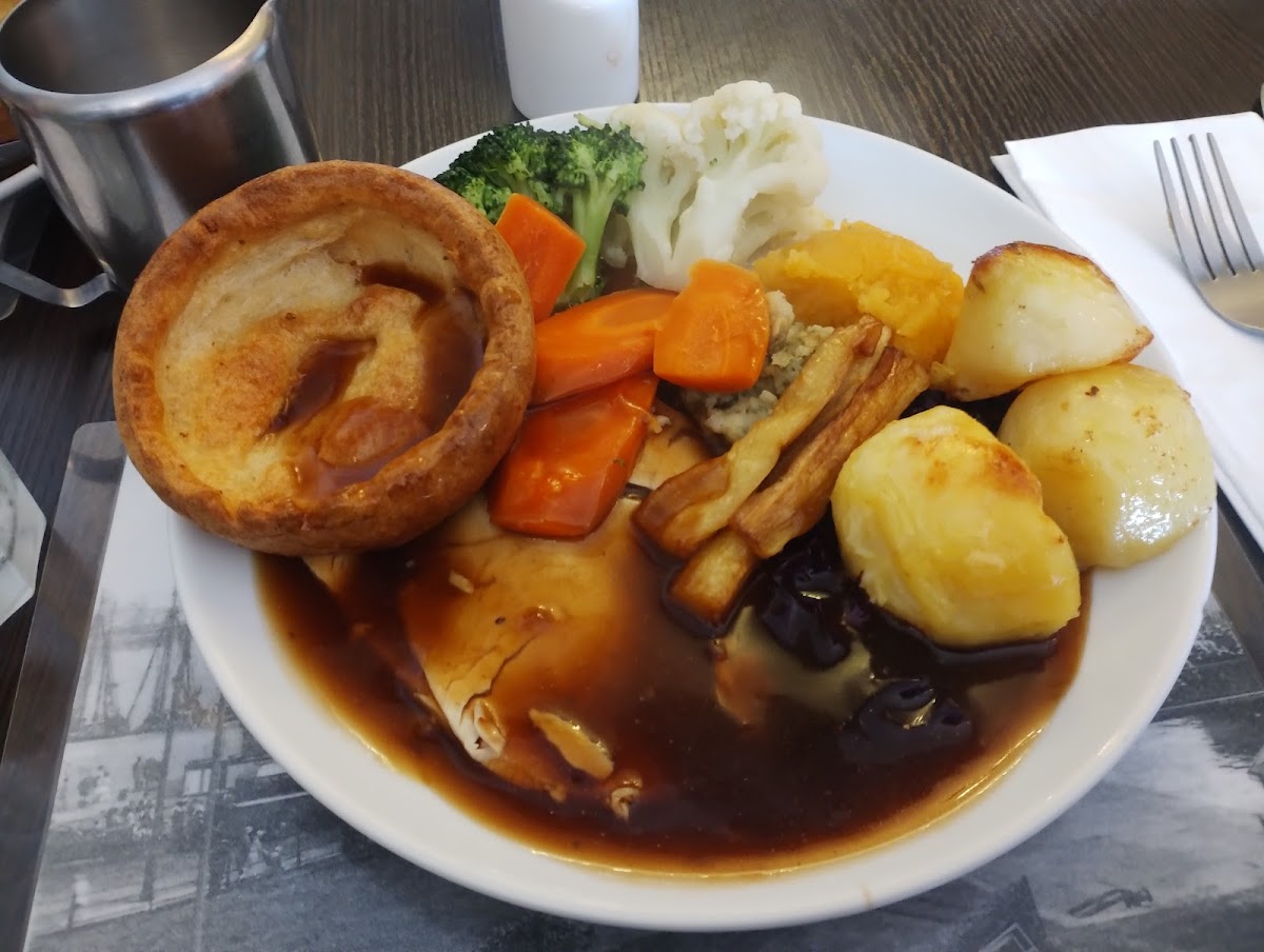 Howards Cafe Lowestoft NR33 0DR - Photo 2