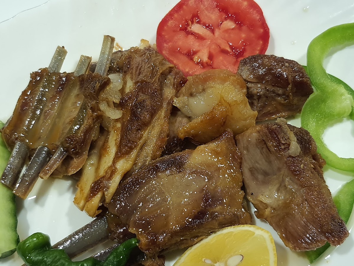 Mansour Restaurant - Photo 2