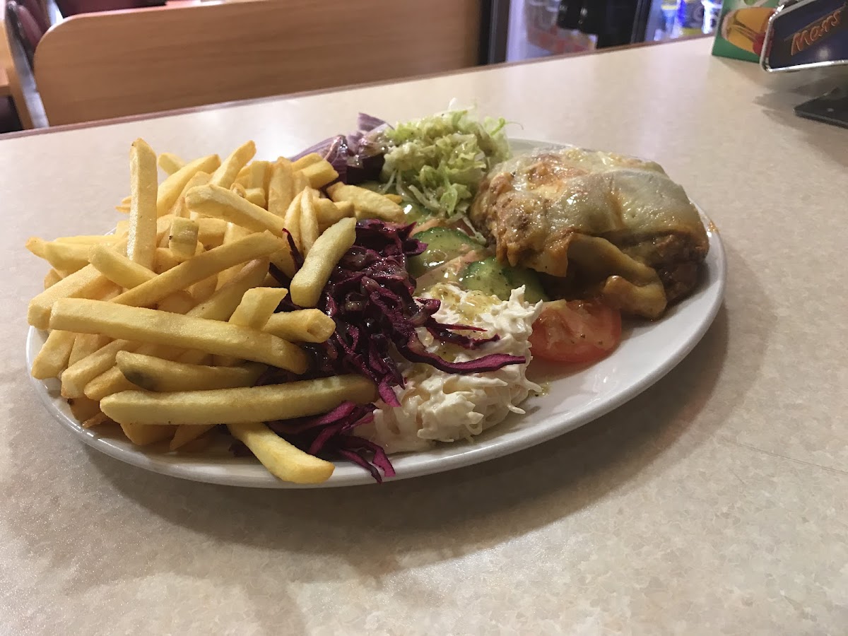 Imperial Cafe Harrow HA2 7HJ - Photo 5