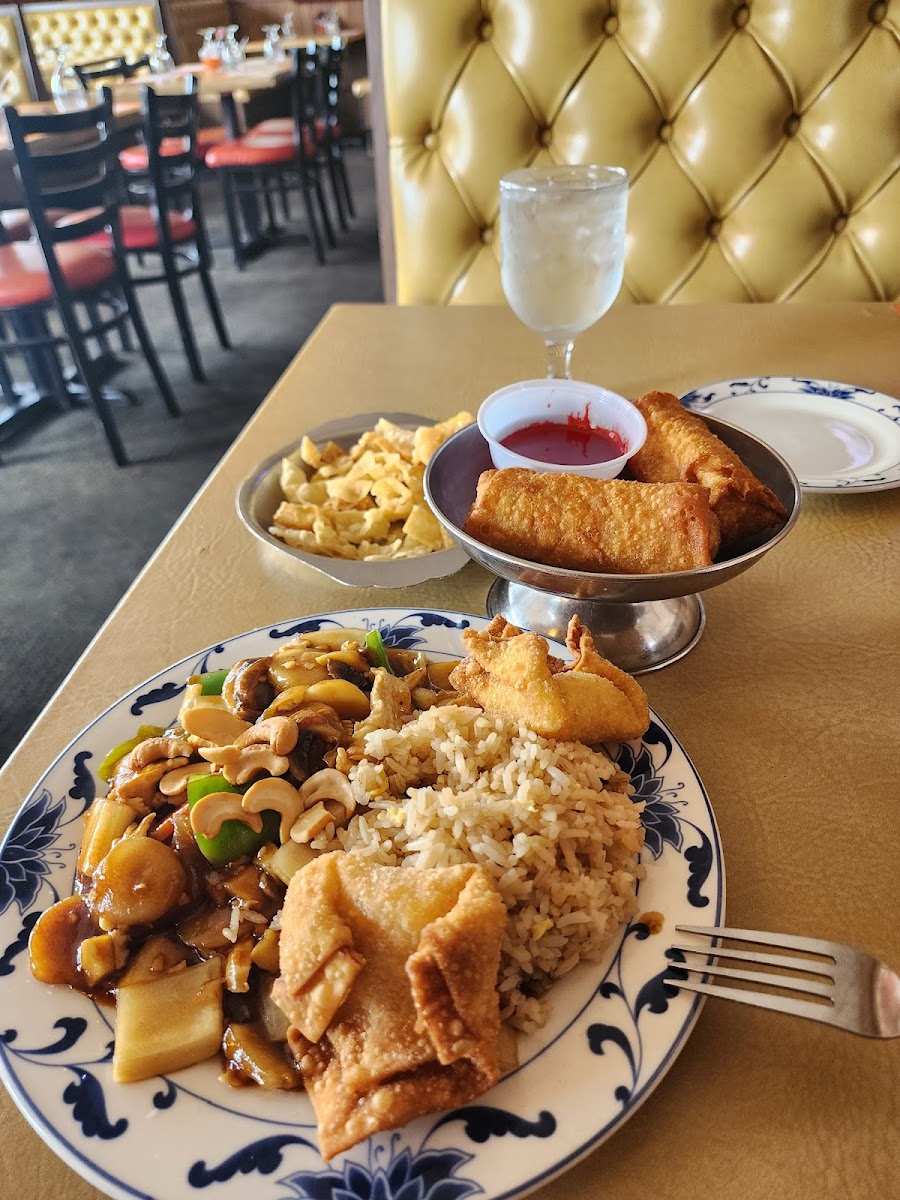 China Town Chinese Restaurant Camdenton - Photo 4