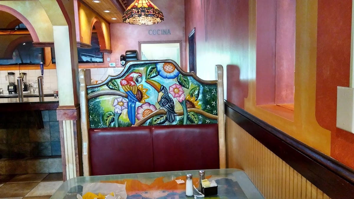 Plaza Del Sol Jefferson - Photo 9