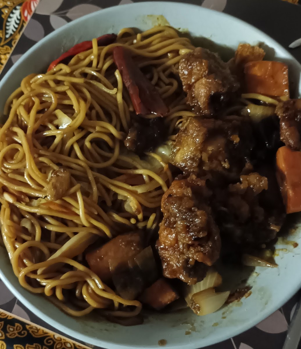 Shens Takeaway - Photo 7