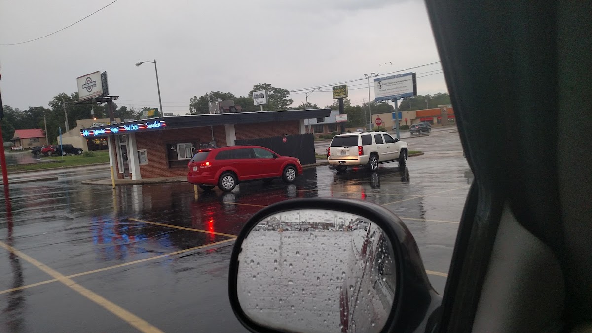 Mudslingers Drive-Thru Coffee. Lebanon - Photo 2