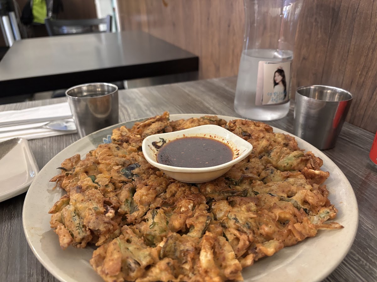 Jin Dal Lae Korean Restaurant - Photo 2