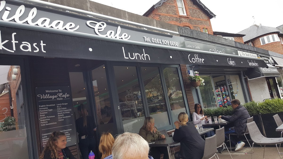 Village Cafe - Photo 6