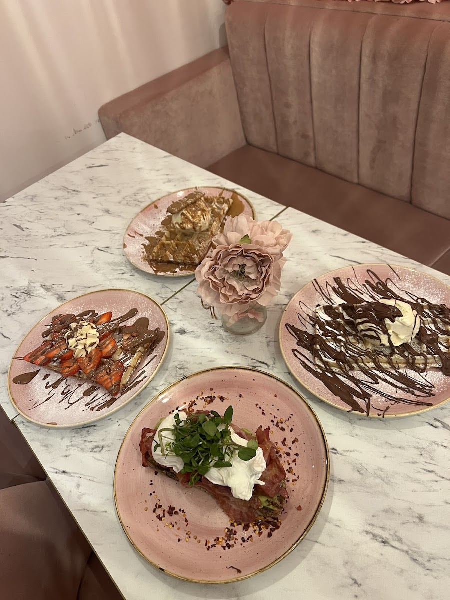 The Waffle Bar - Photo 2