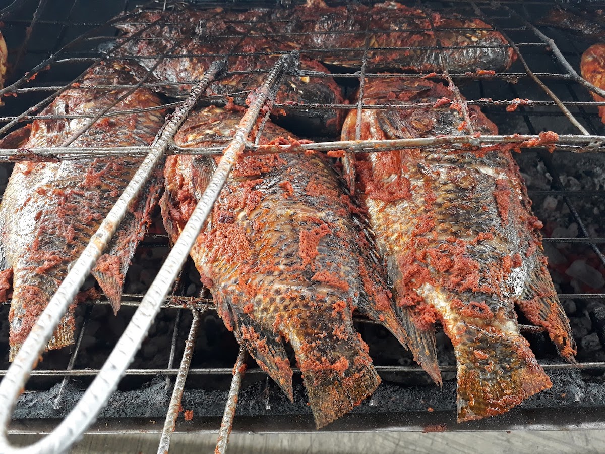 Feel At Home Tilapia Joint - Photo 5