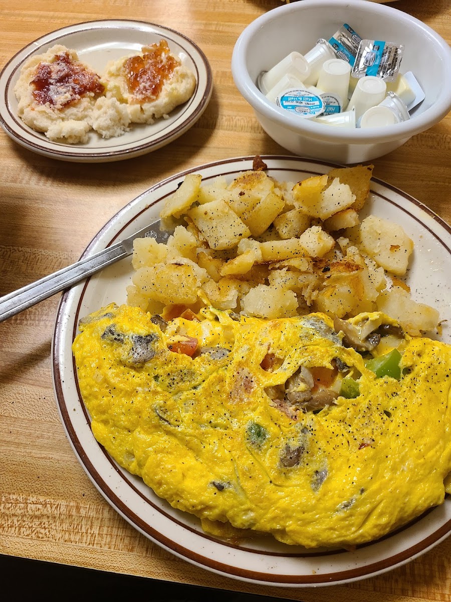 Taft Street Cafe - Photo 9