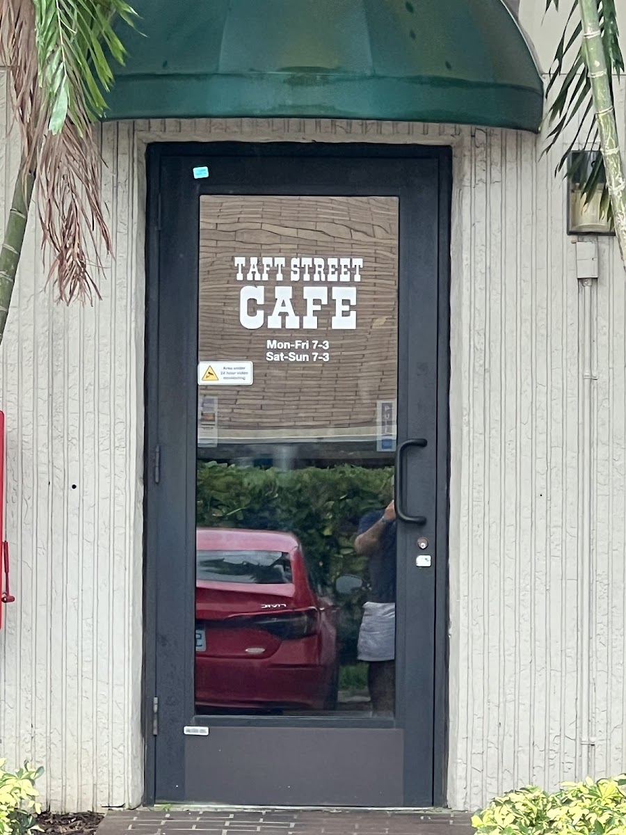 Taft Street Cafe - Photo 5