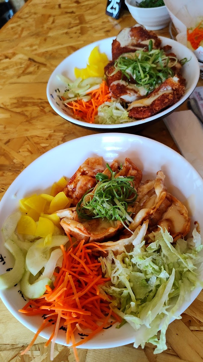Zen ramen & sushi burrito - Photo 5