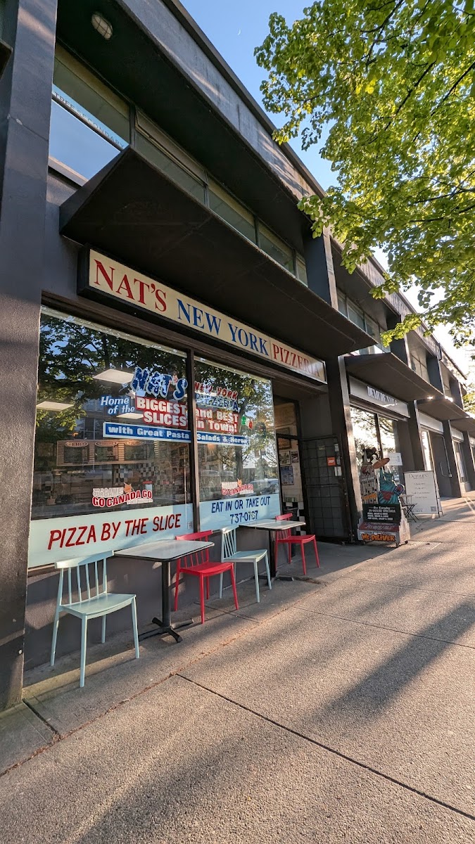 Nat's New York Pizzeria