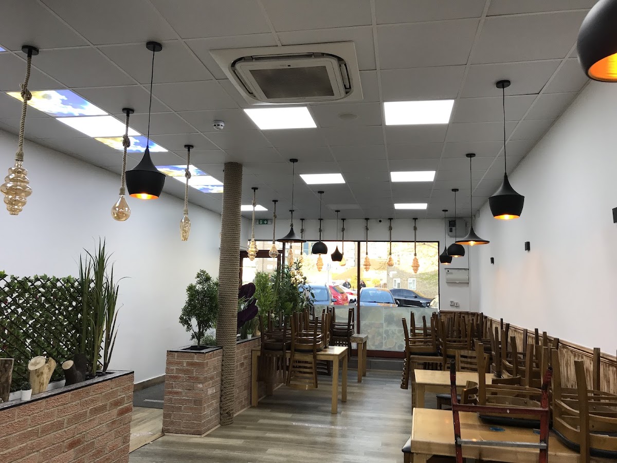 Newroz Restaurant - Photo 3