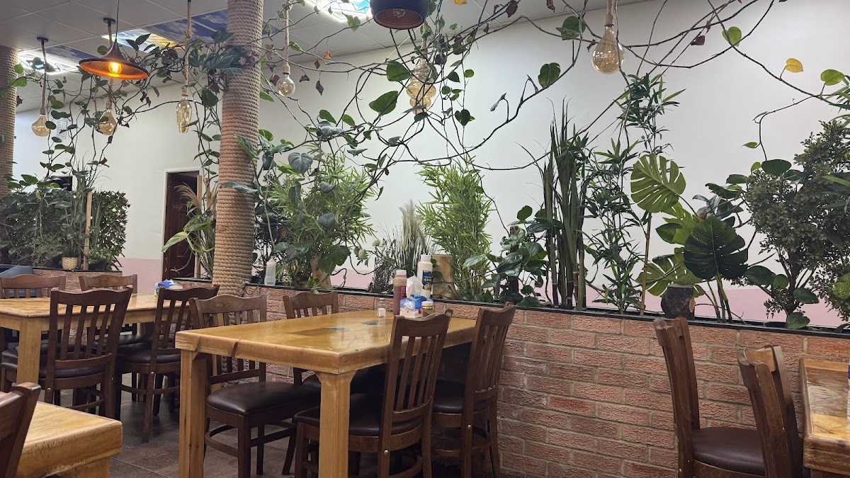 Newroz Restaurant - Photo 4