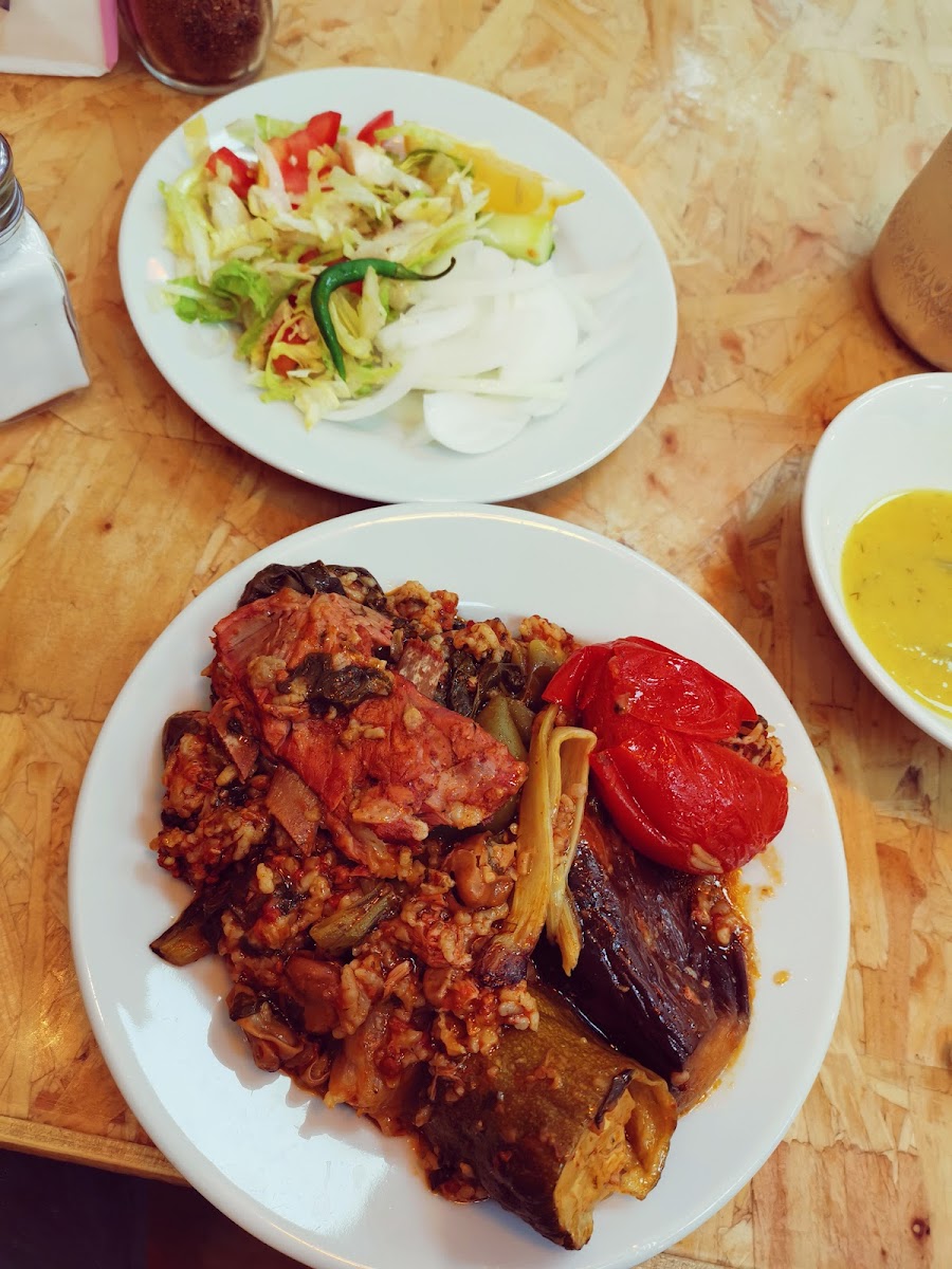 Newroz Restaurant - Photo 7