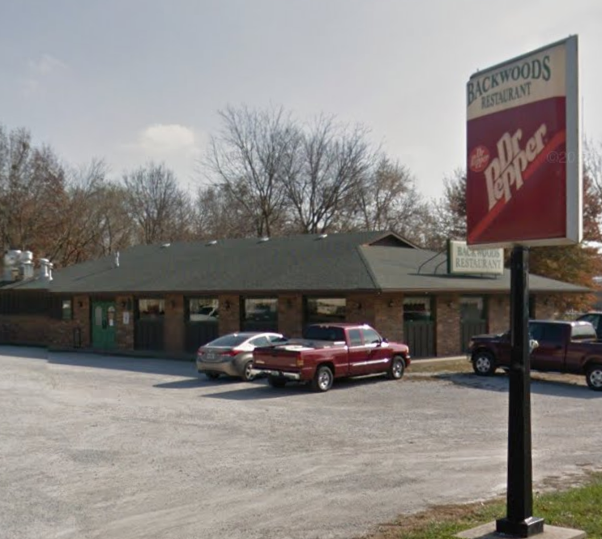 Backwood Cafe & Restaurant - Photo 4