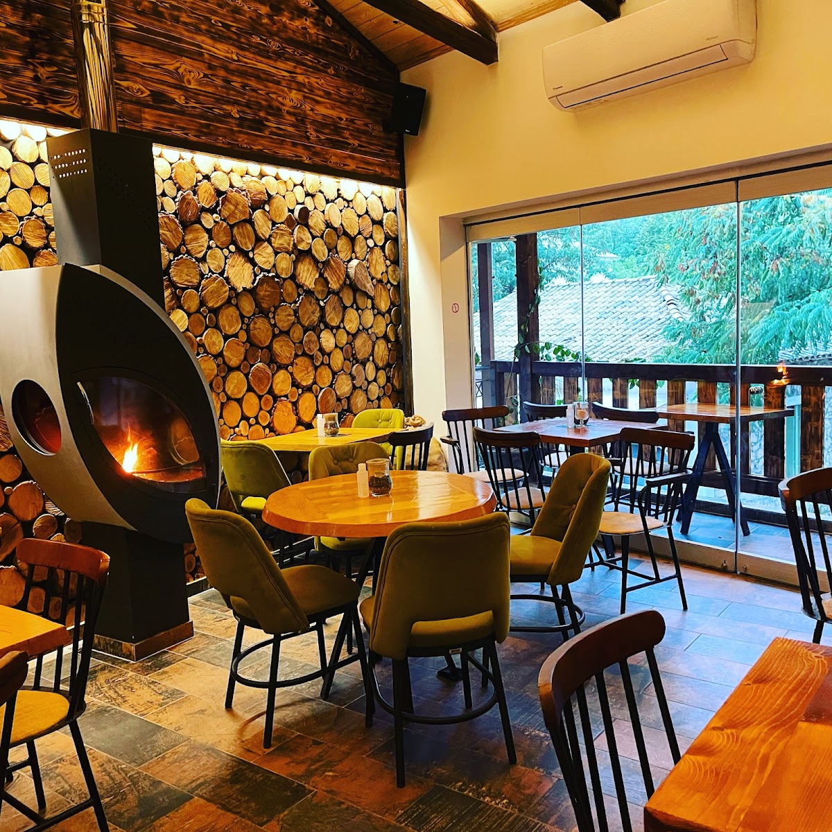 Pueblo restaurant - Photo 7