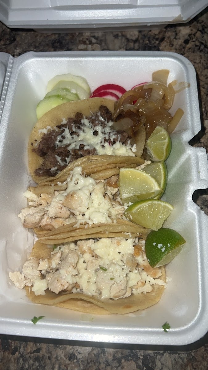 Tacos El Carnal - Clearwater - Photo 4