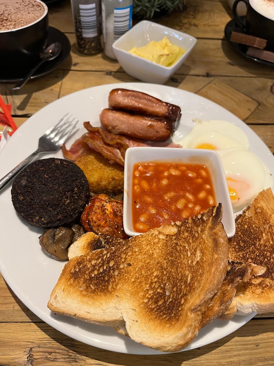 Café Roux Willenhall - Photo 3