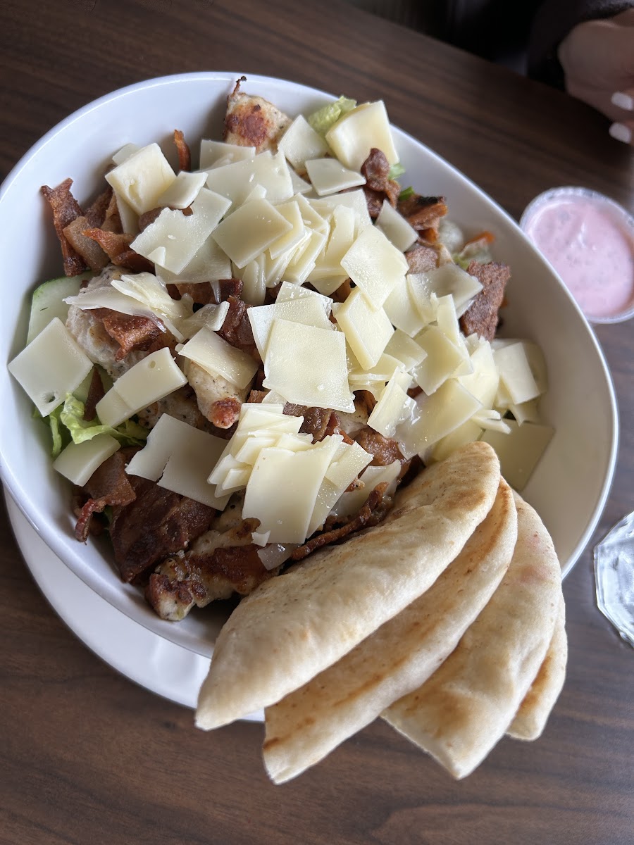 Apovini Grill - Troy - Photo 3