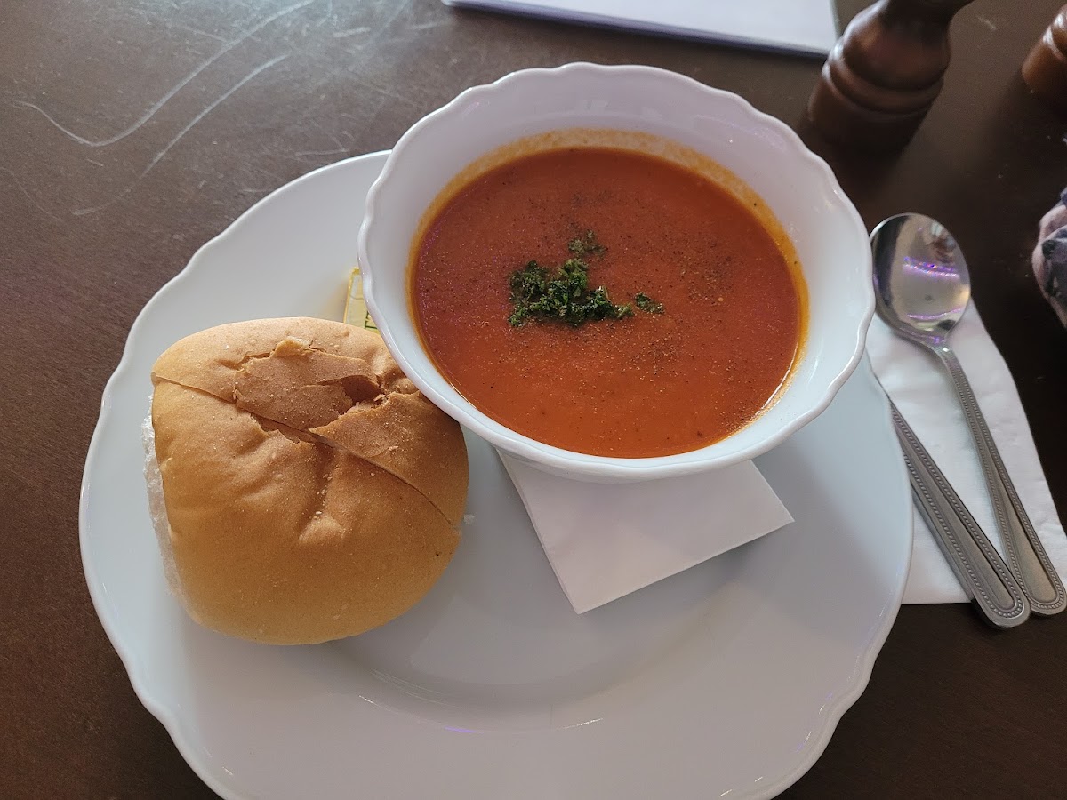 The Caledonian Cafe - Photo 9