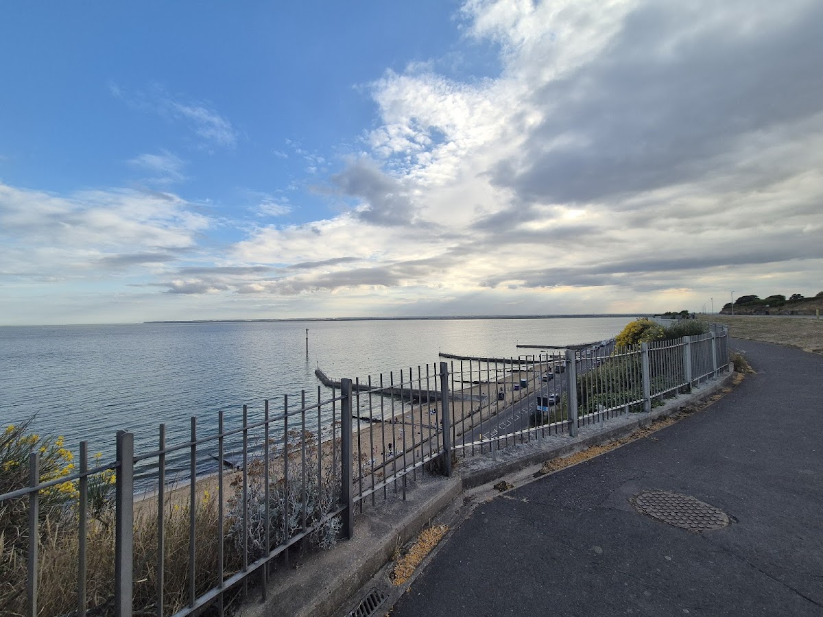 The Lookout Cafe - Photo 2